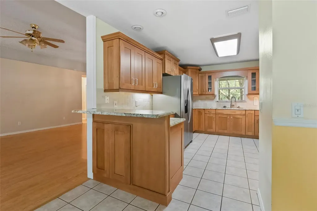 1153 Cr 722 Webster FL 33597