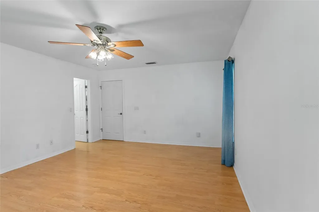 1153 Cr 722 Webster FL 33597