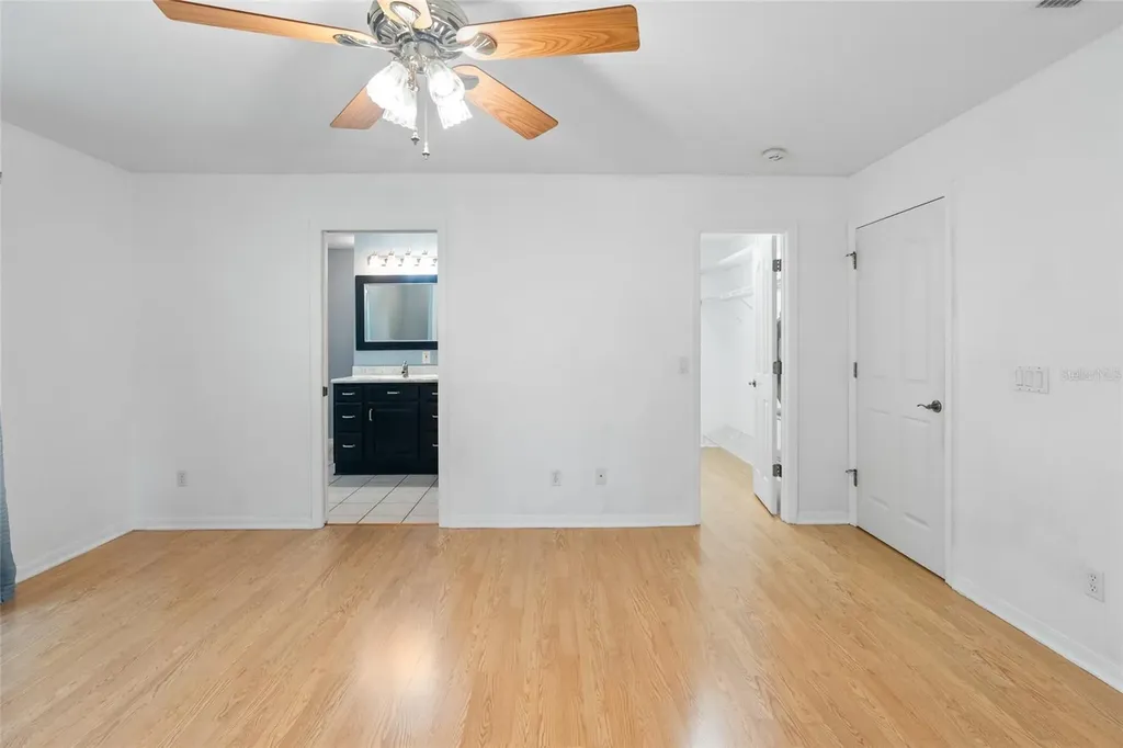 1153 Cr 722 Webster FL 33597