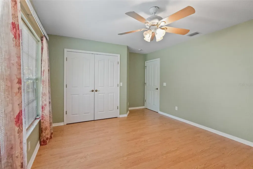 1153 Cr 722 Webster FL 33597