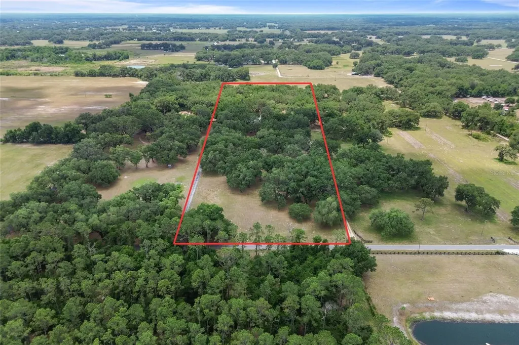 1153 Cr 722 Webster FL 33597
