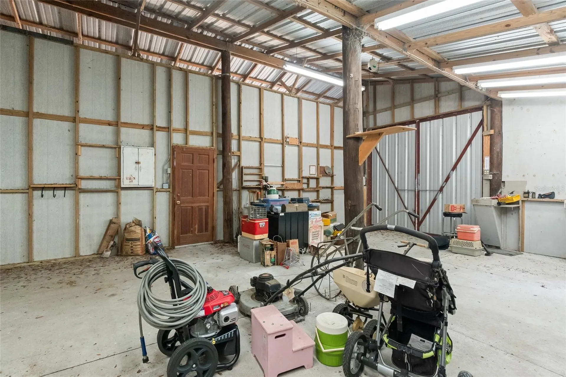 1153 Cr 722 Webster FL 33597
