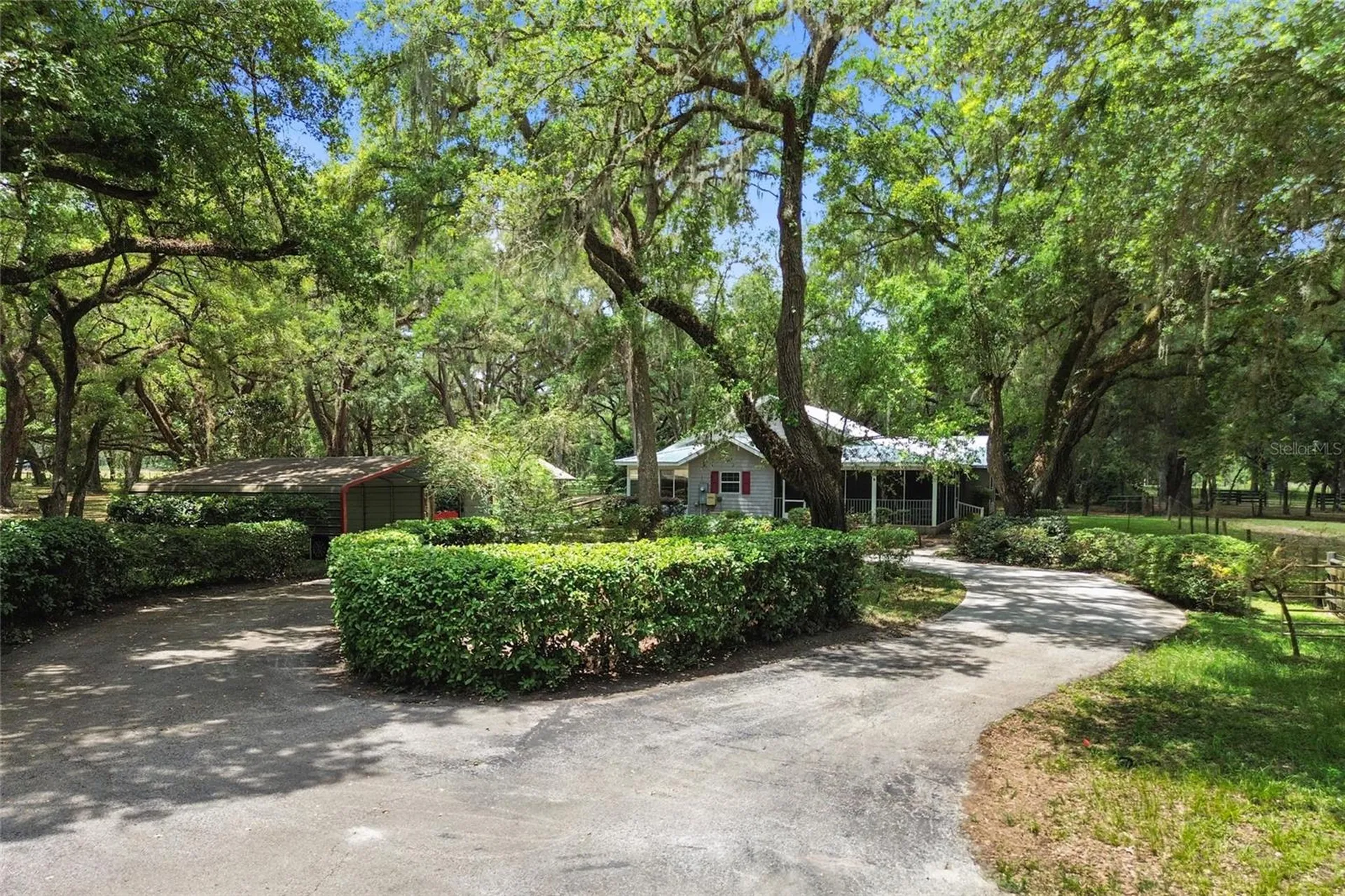 1153 Cr 722 Webster FL 33597