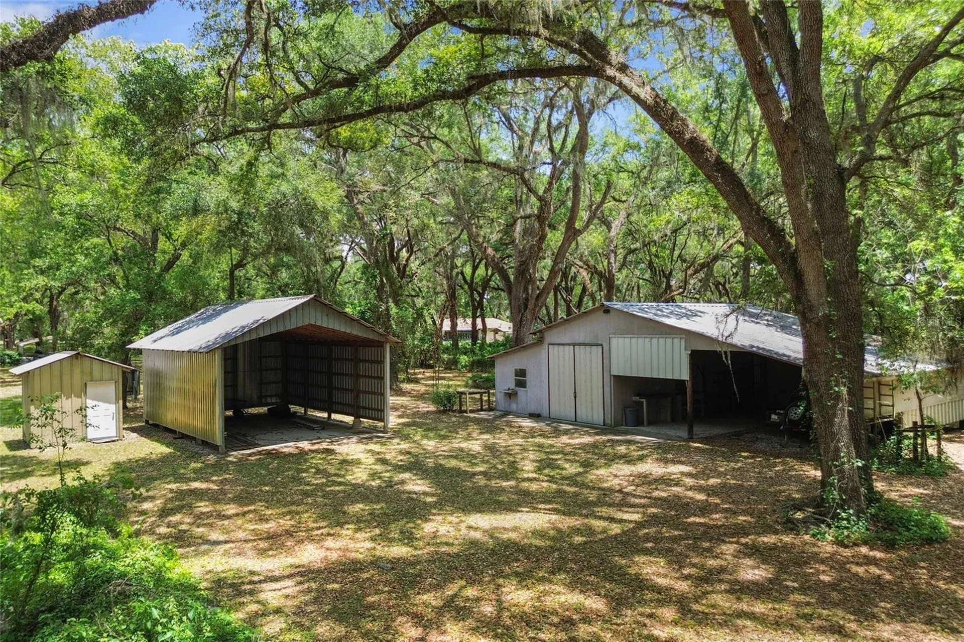 1153 Cr 722 Webster FL 33597