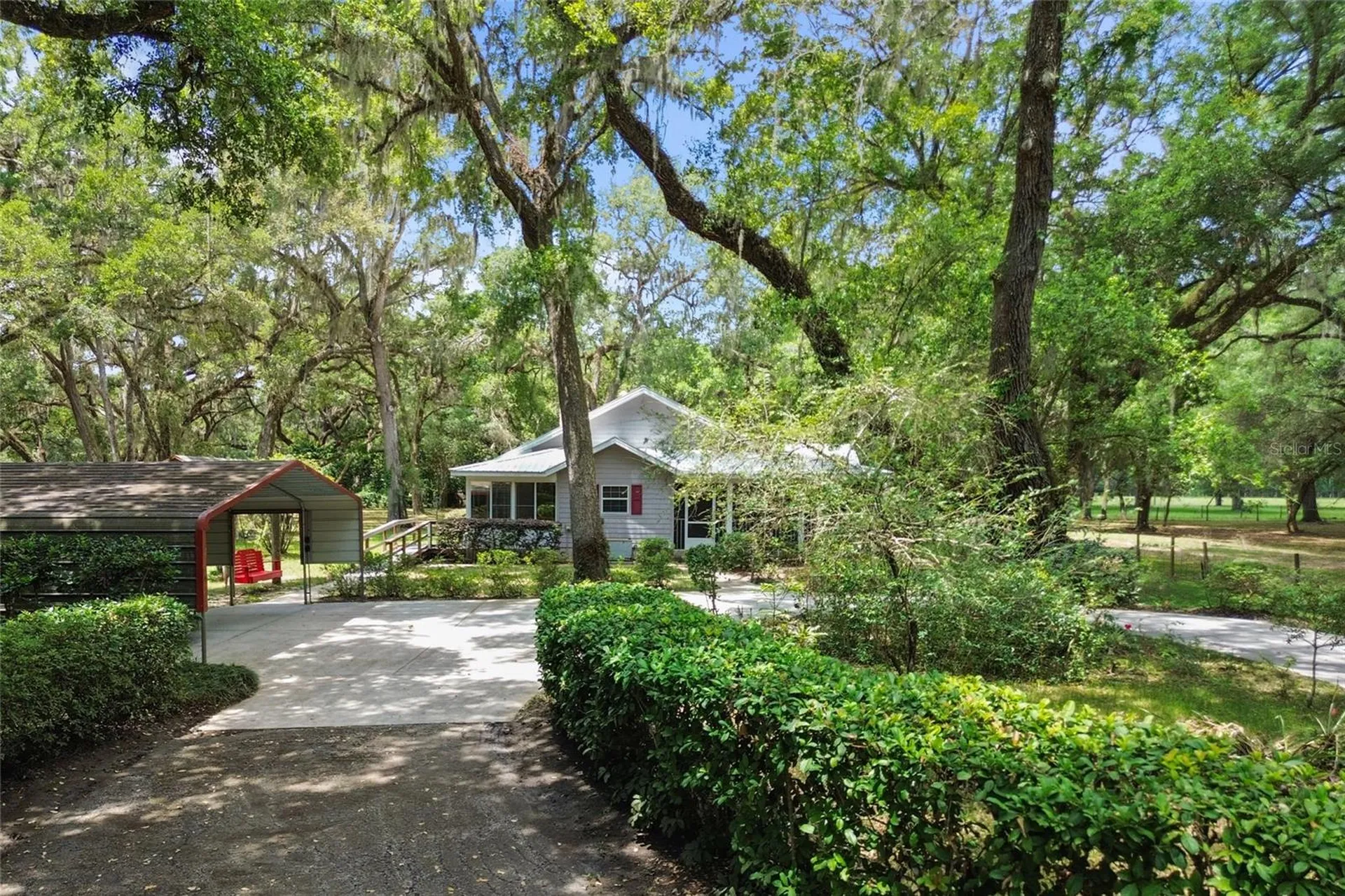 1153 Cr 722 Webster FL 33597