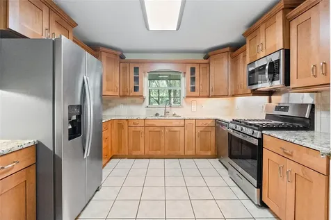 1153 Cr 722 Webster FL 33597