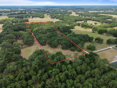1153 Cr 722 Webster FL 33597