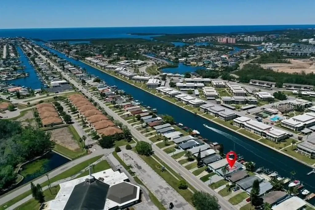 4825 Floramar Terrace New Port Richey FL 34652