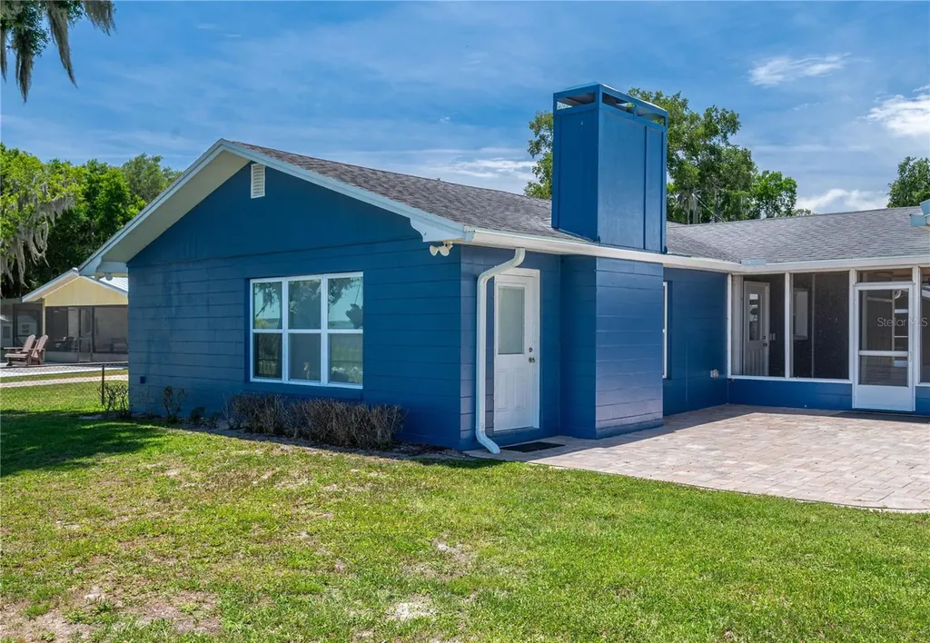 10742 W Beach Parkway Lake Wales FL 33898