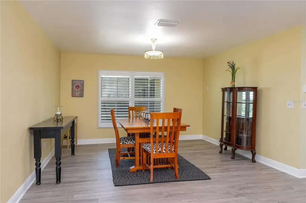 10742 W Beach Parkway Lake Wales FL 33898
