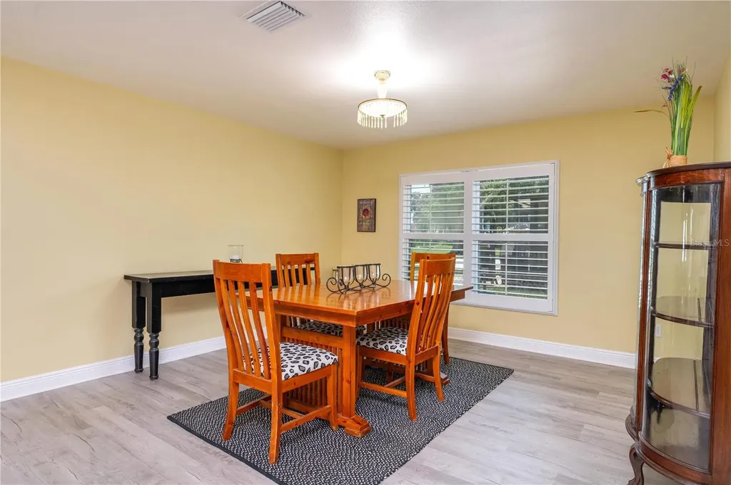 10742 W Beach Parkway Lake Wales FL 33898
