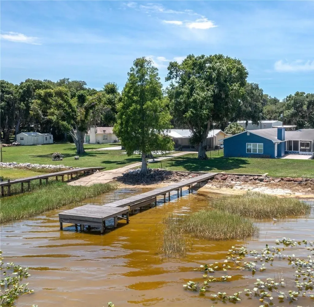 10742 W Beach Parkway Lake Wales FL 33898