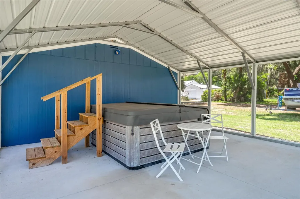 10742 W Beach Parkway Lake Wales FL 33898