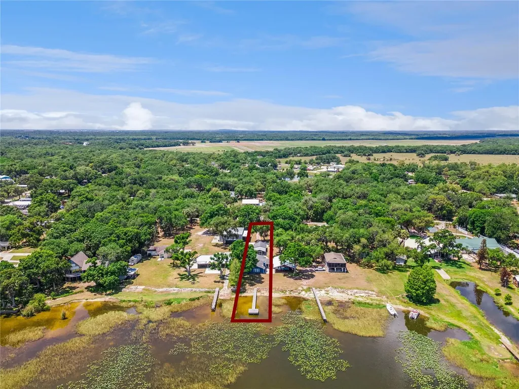 10742 W Beach Parkway Lake Wales FL 33898
