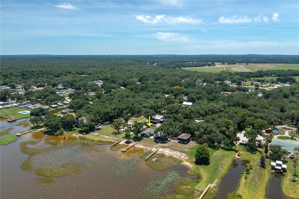 10742 W Beach Parkway Lake Wales FL 33898