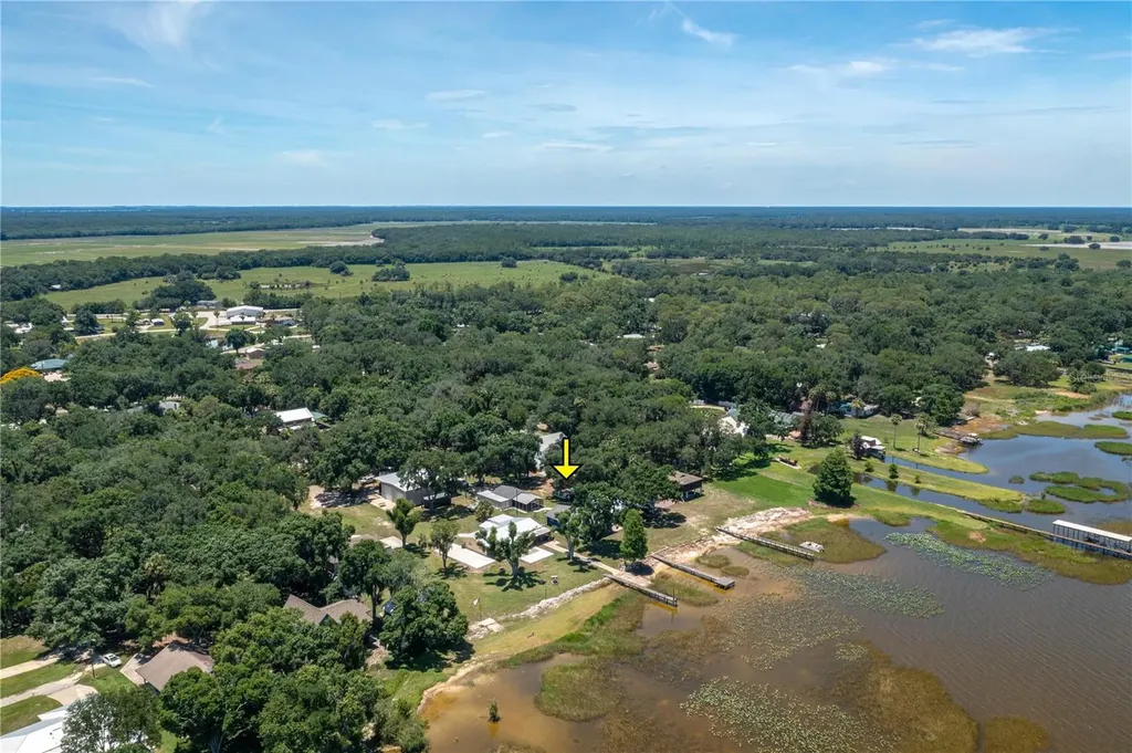 10742 W Beach Parkway Lake Wales FL 33898