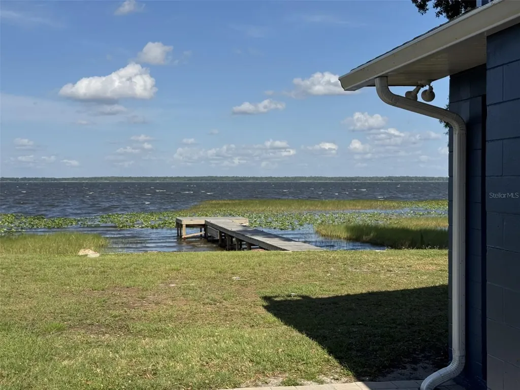10742 W Beach Parkway Lake Wales FL 33898