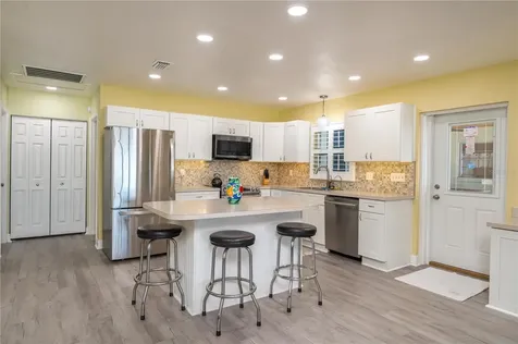 10742 W Beach Parkway Lake Wales FL 33898