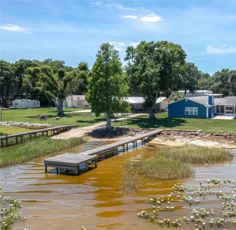 10742 W Beach Parkway Lake Wales FL 33898