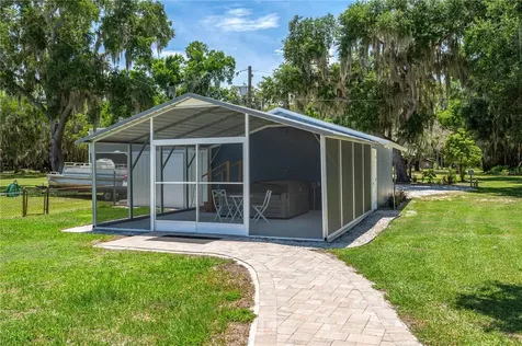 10742 W Beach Parkway Lake Wales FL 33898