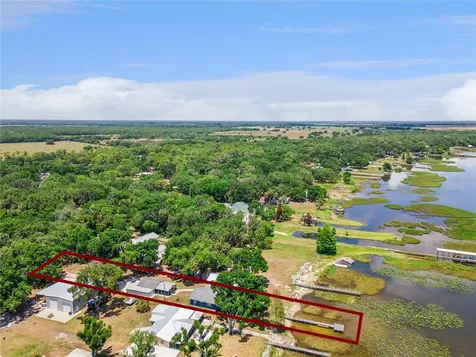 10742 W Beach Parkway Lake Wales FL 33898