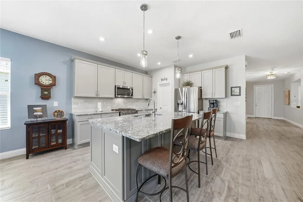5521 Limelight Drive Apollo Beach FL 33572
