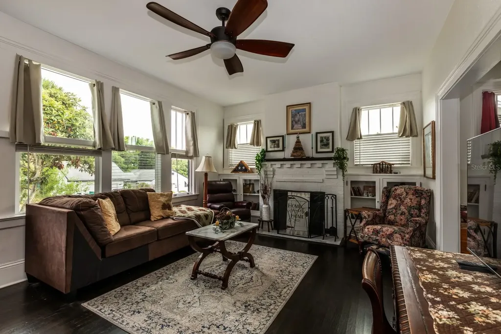 430 Osceola Avenue Eustis FL 32726