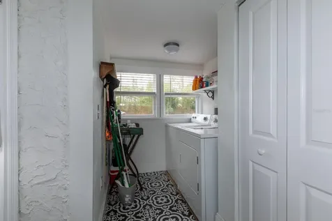 430 Osceola Avenue Eustis FL 32726
