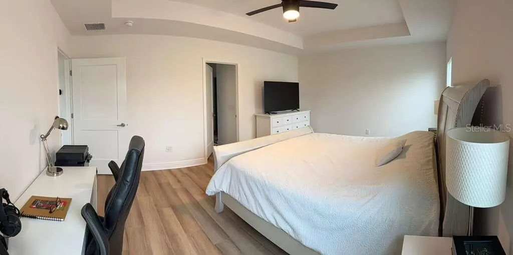 2655 Cleveland Place Middleton FL 34762