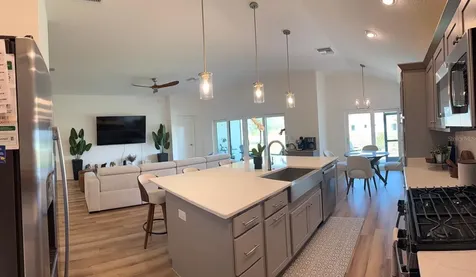 2655 Cleveland Place Middleton FL 34762