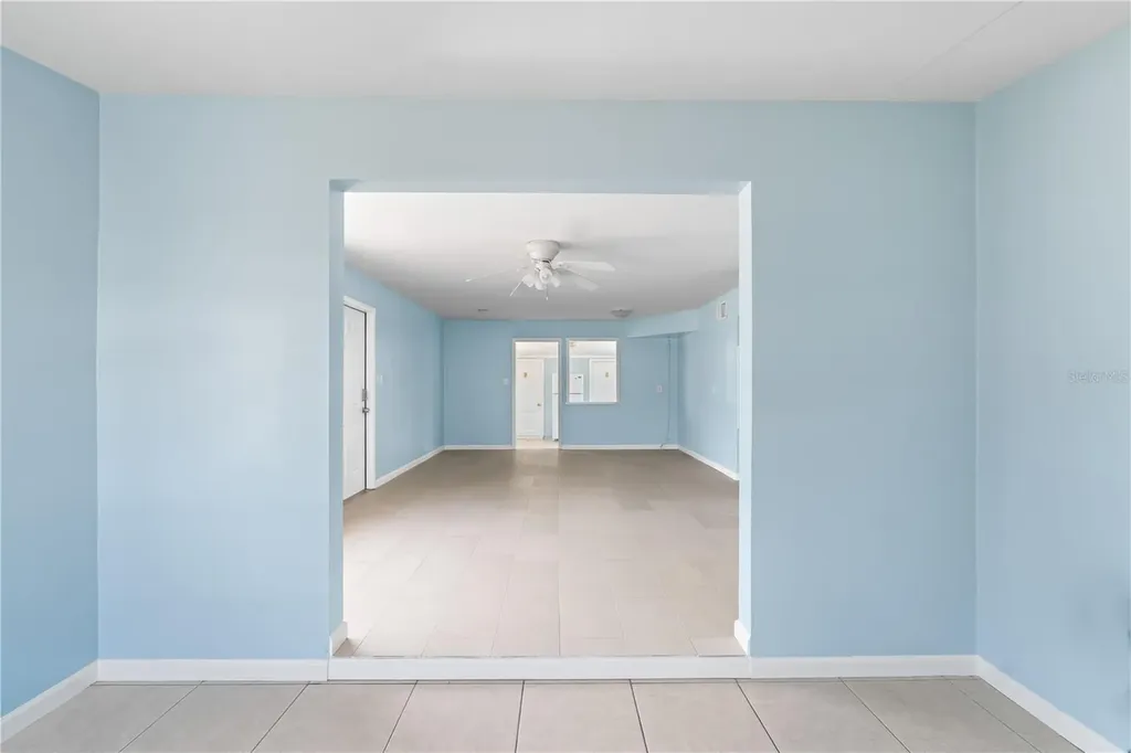 3711 W Leila Avenue Tampa FL 33611