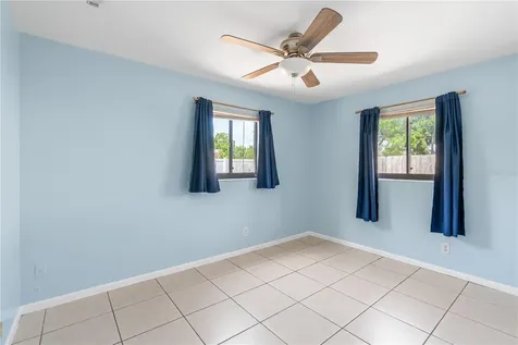 3711 W Leila Avenue Tampa FL 33611