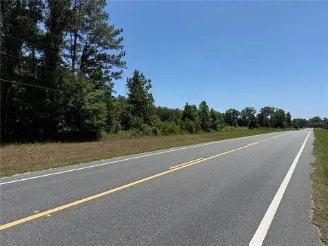 00 NW Highway 225 Reddick FL 32686