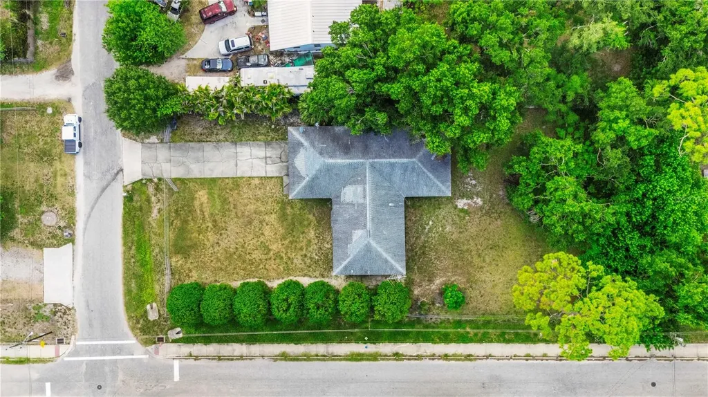 2472 21st Street Sarasota FL 34234