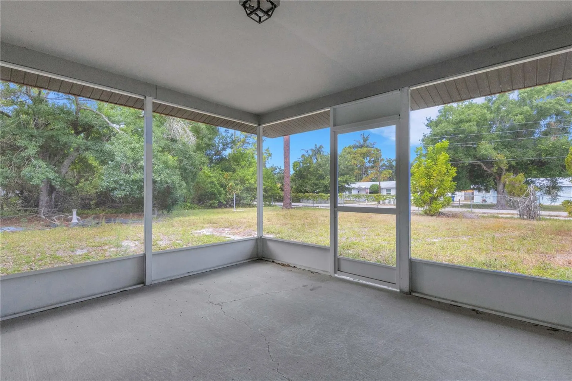 2472 21st Street Sarasota FL 34234