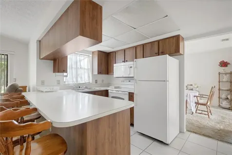 2472 21st Street Sarasota FL 34234