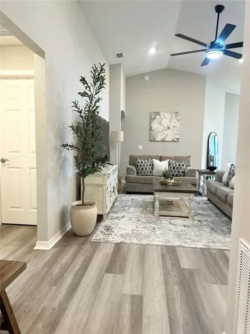 2000 Golden Beak Drive Eagle Lake FL 33839