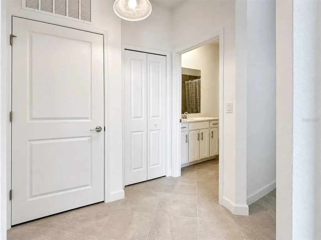 8125 Shore Lake Drive Englewood FL 34224