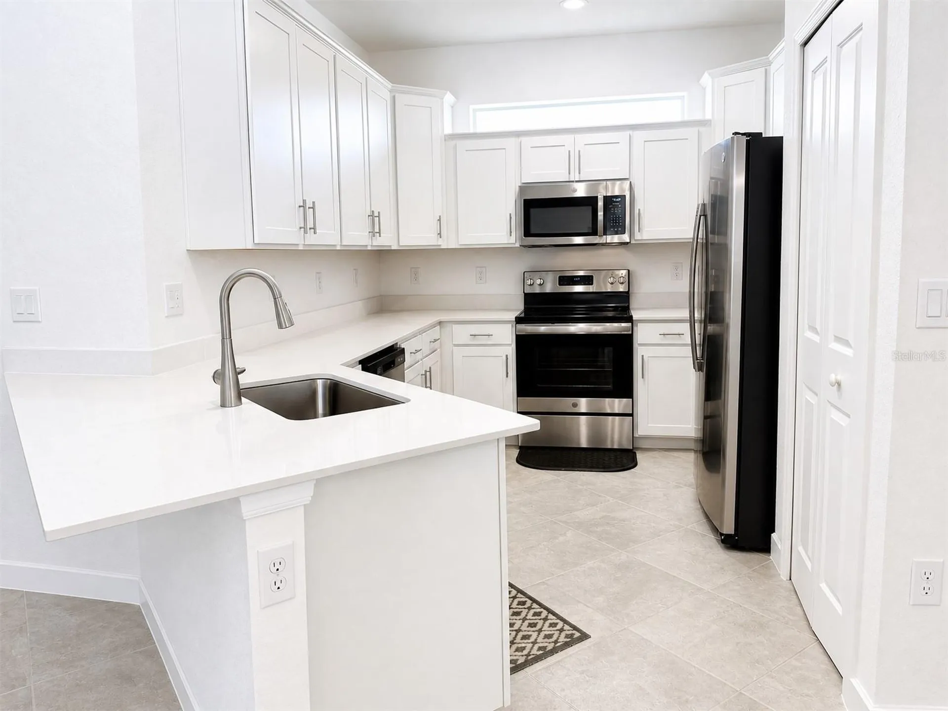 8125 Shore Lake Drive Englewood FL 34224