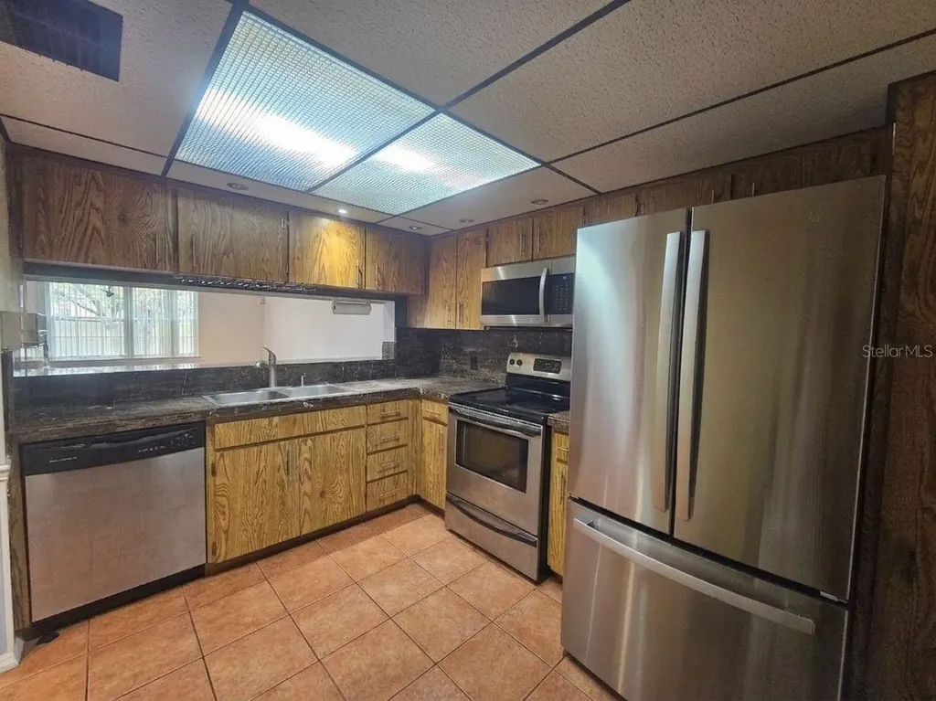 5265 E Bay Drive Clearwater FL 33764