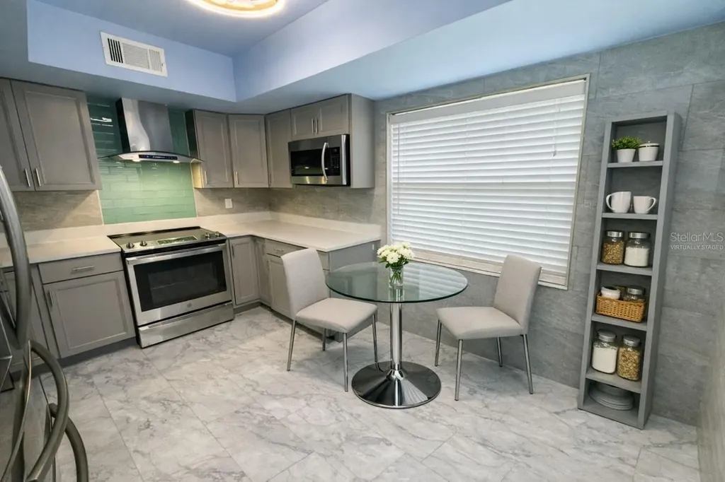 2588 Forest Run Court Clearwater FL 33761