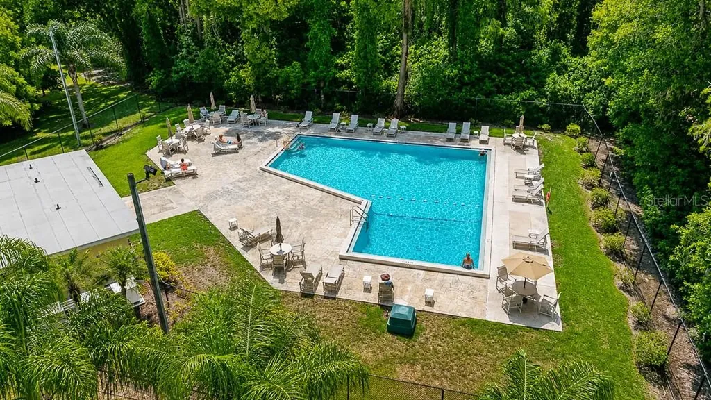2588 Forest Run Court Clearwater FL 33761