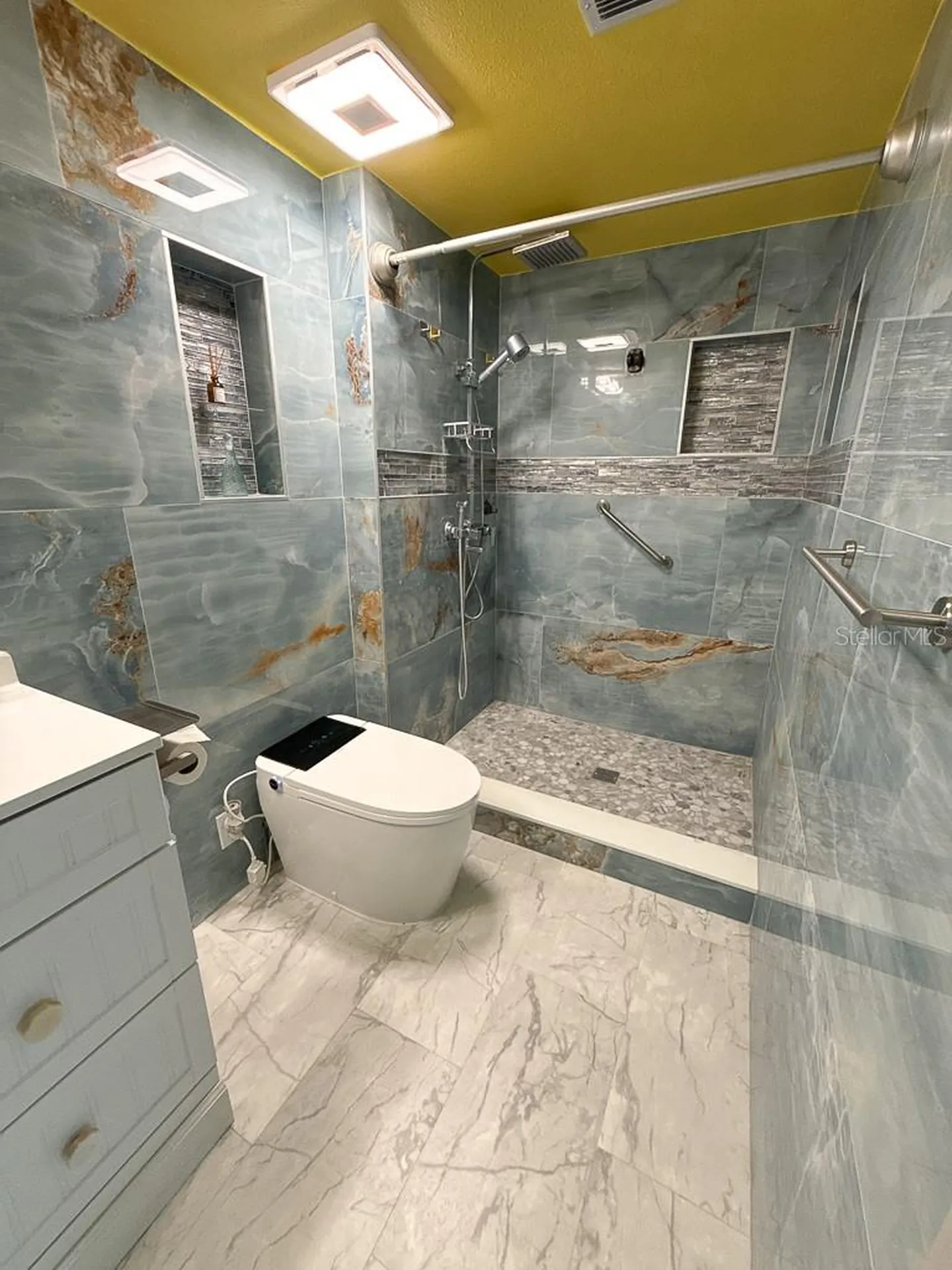 2588 Forest Run Court Clearwater FL 33761