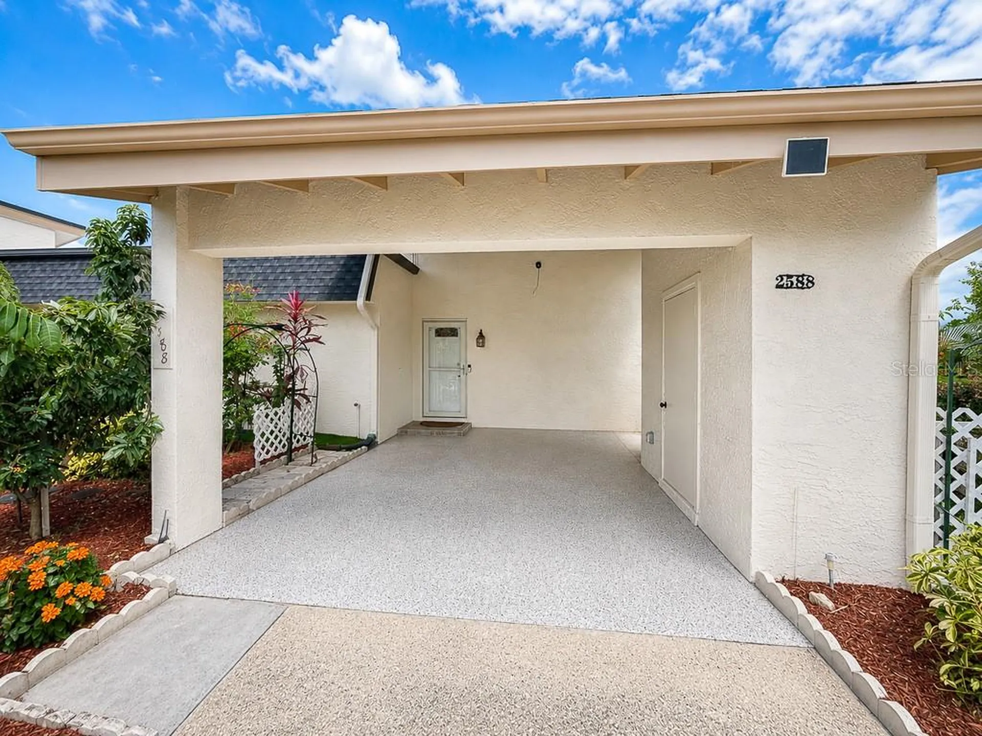 2588 Forest Run Court Clearwater FL 33761