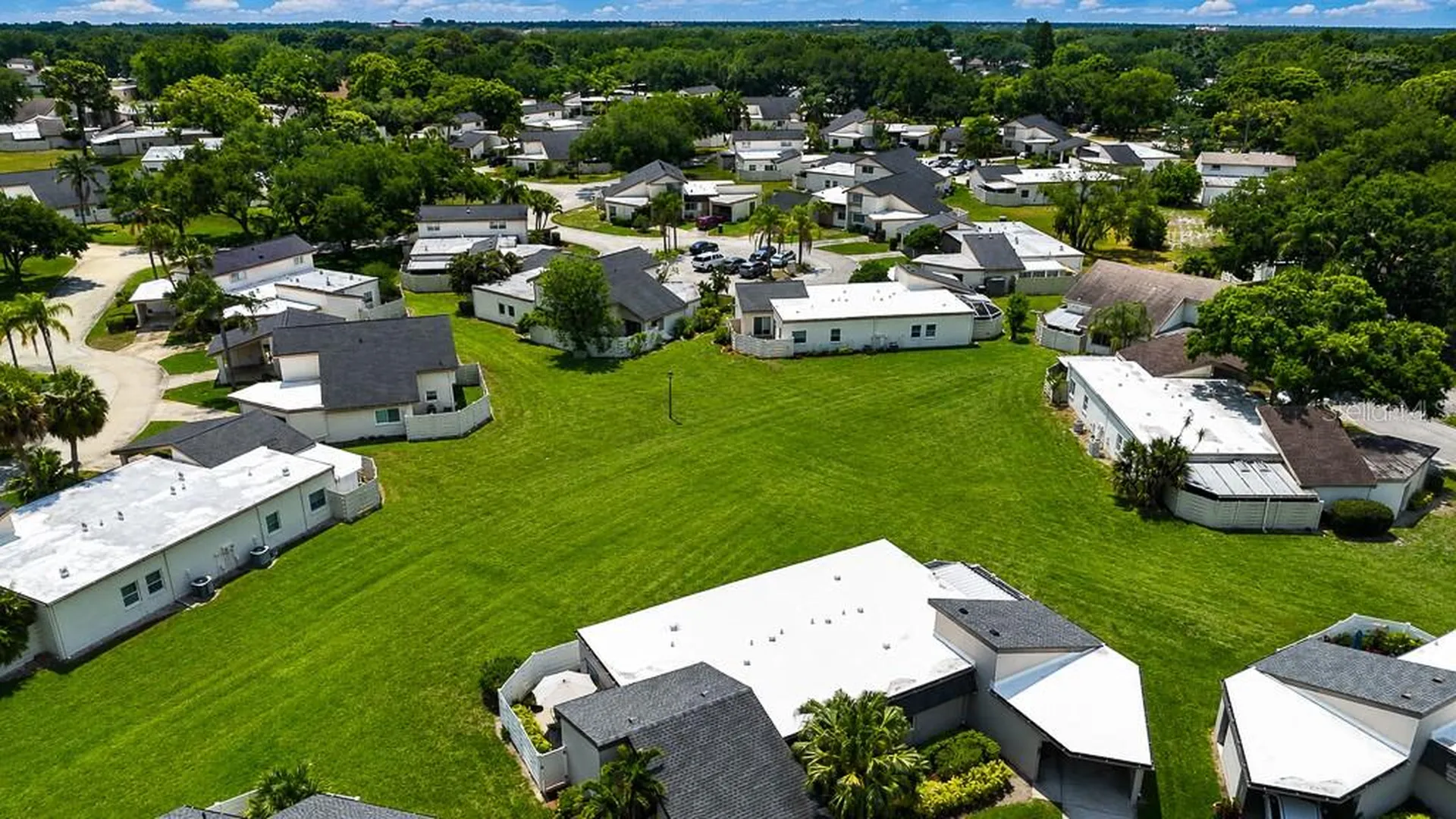 2588 Forest Run Court Clearwater FL 33761
