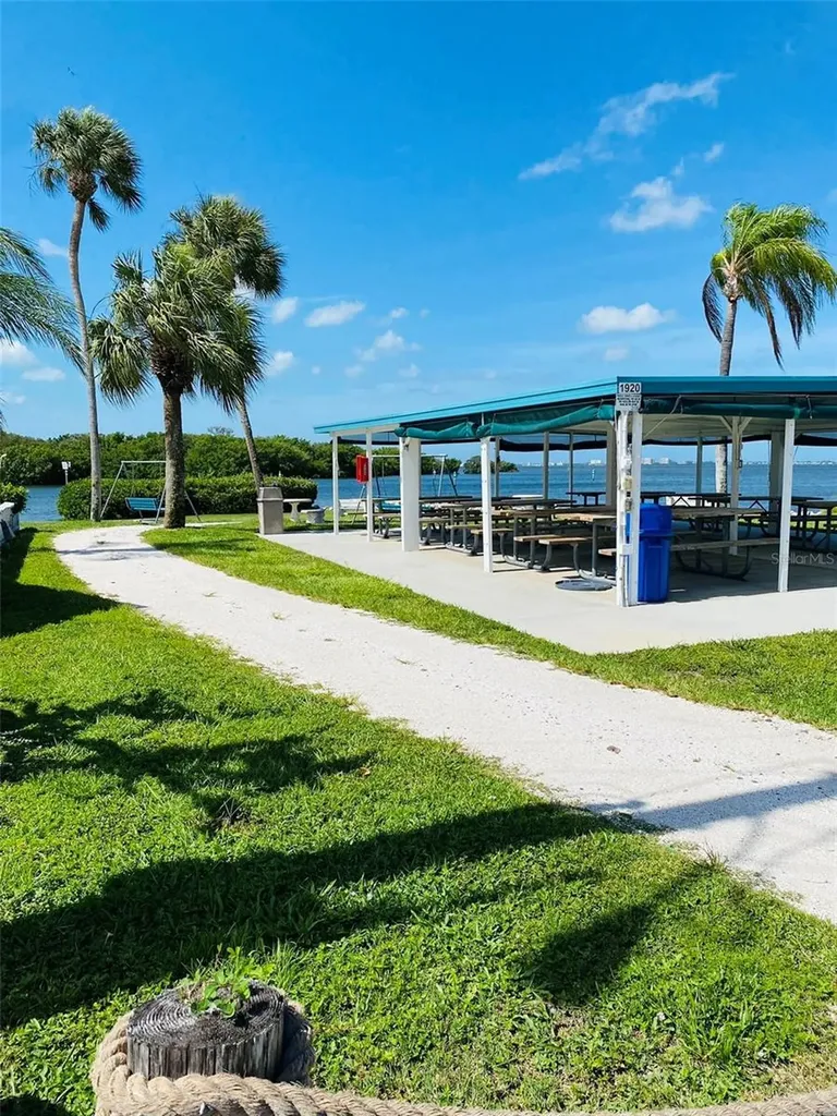 6916 Marlin Lane Bradenton FL 34207