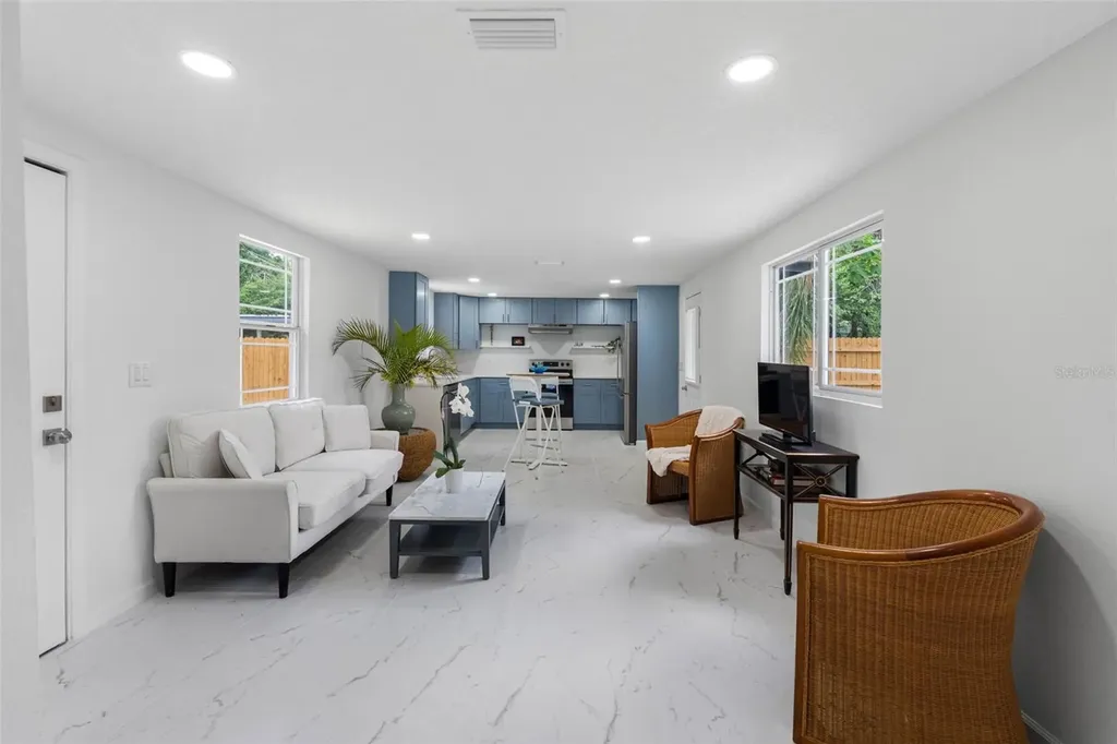 1208 E Chilkoot Avenue Tampa FL 33612