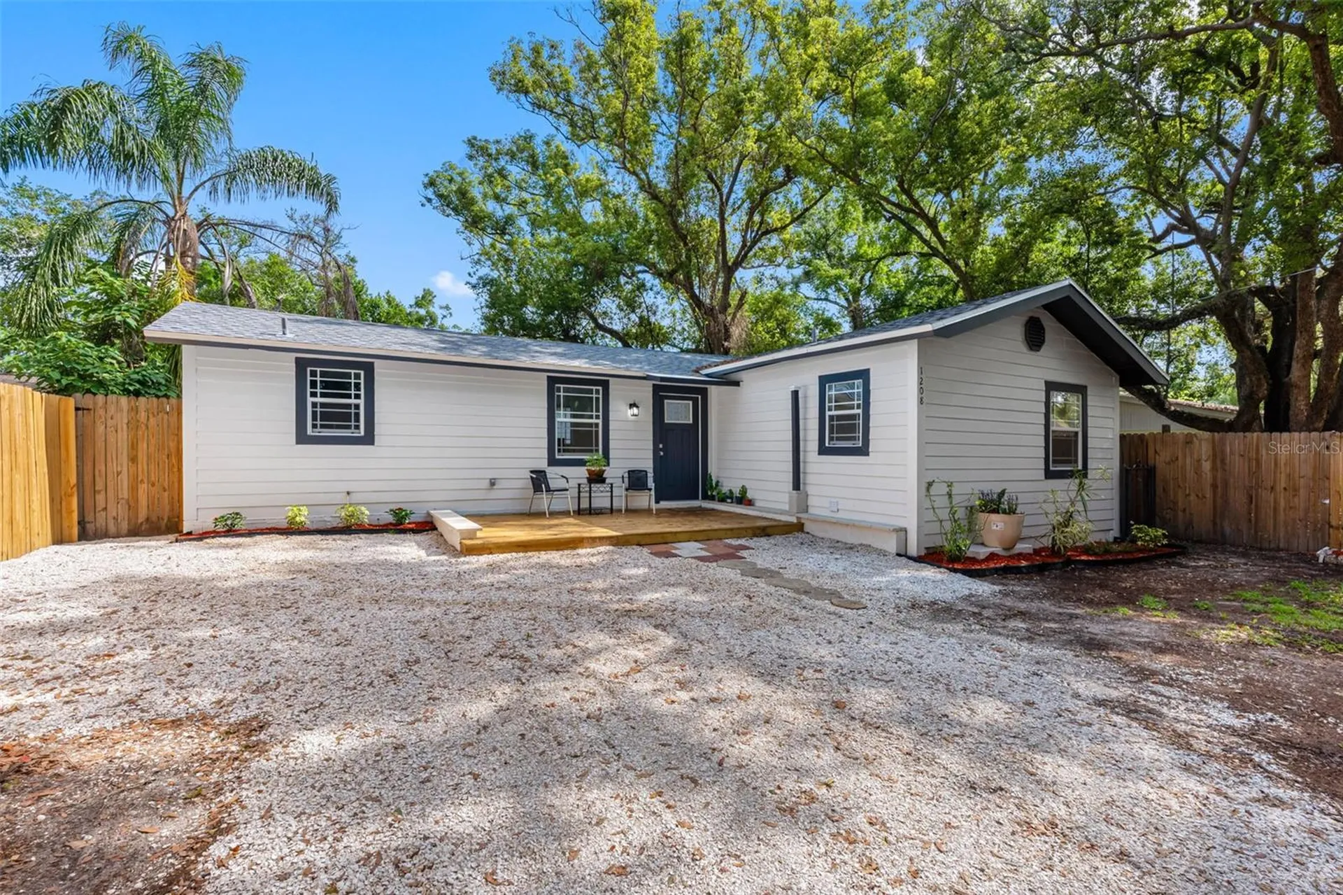 1208 E Chilkoot Avenue Tampa FL 33612