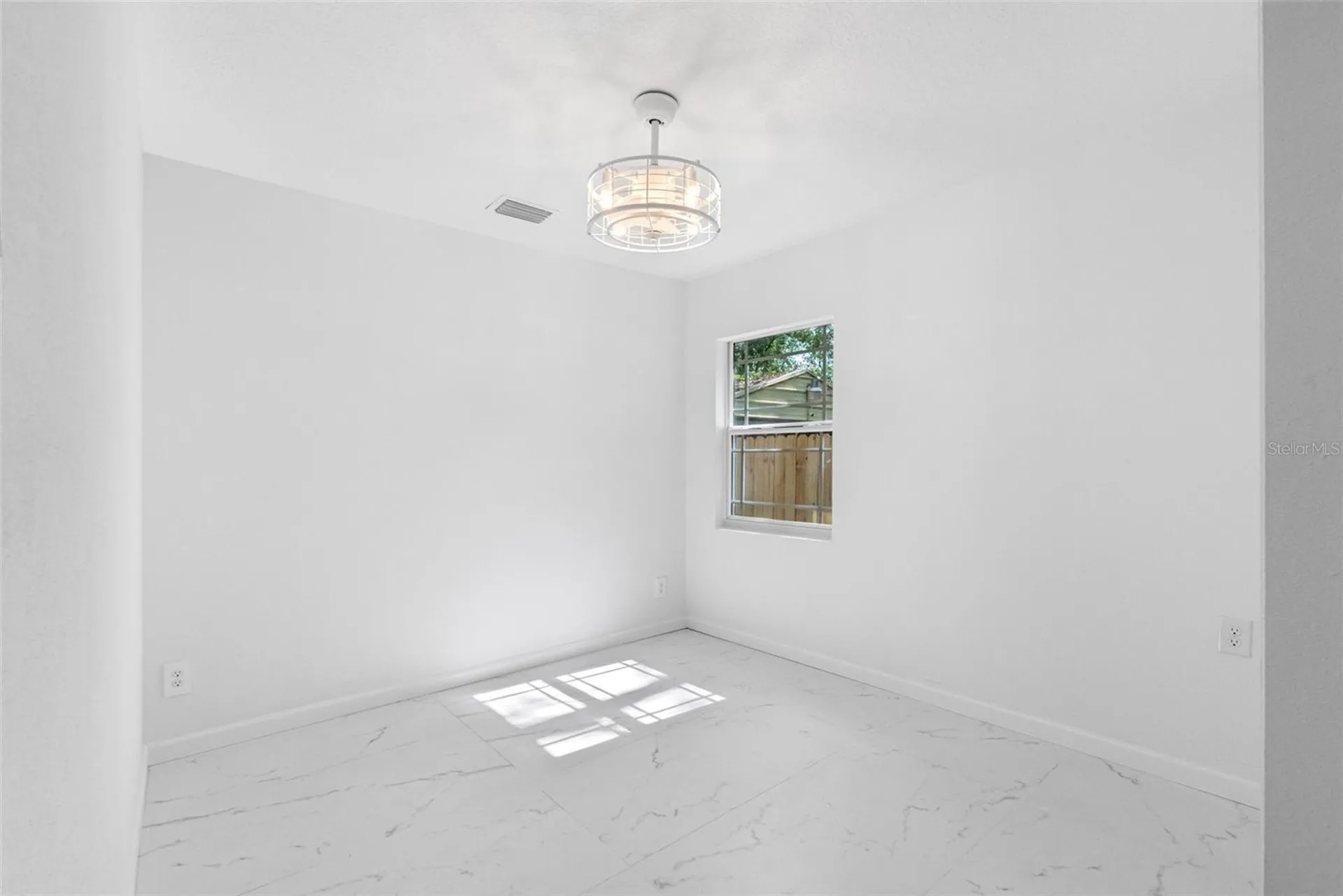 1208 E Chilkoot Avenue Tampa FL 33612