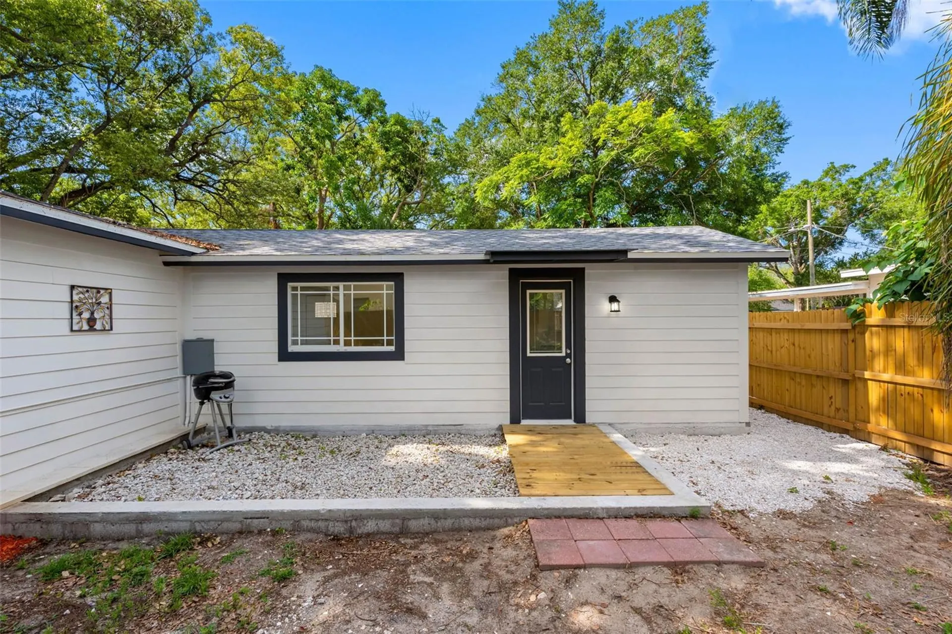 1208 E Chilkoot Avenue Tampa FL 33612